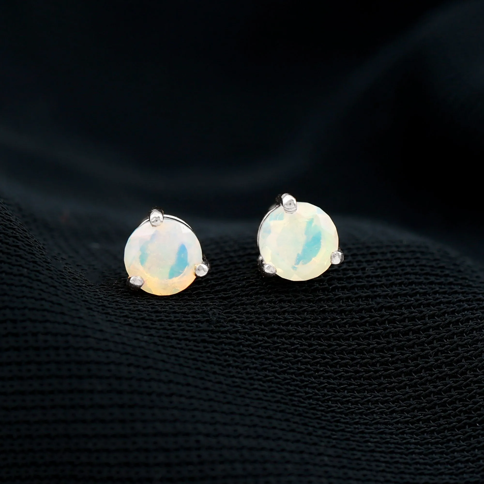 0.50 CT Ethiopian Opal Minimal Solitaire Stud Earrings in Gold