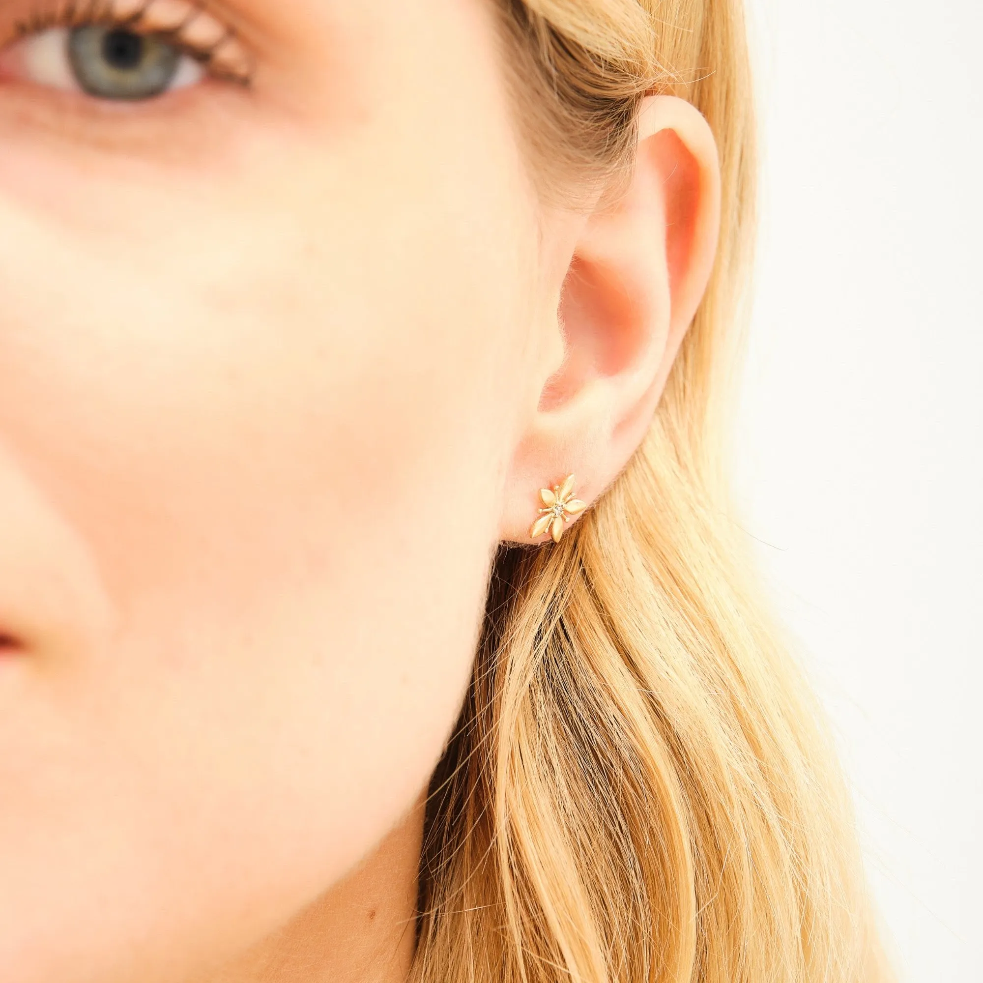 14K Solid Gold Olivia Floral Diamond Studs