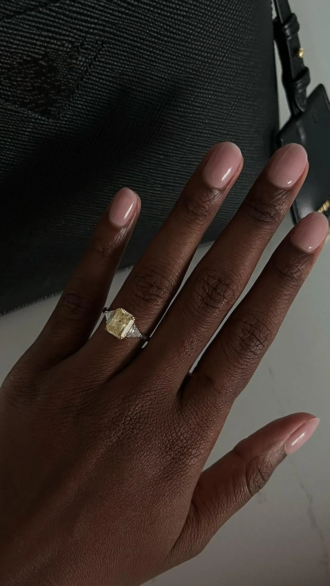Alma Canary Radiant Ring 9K White Gold