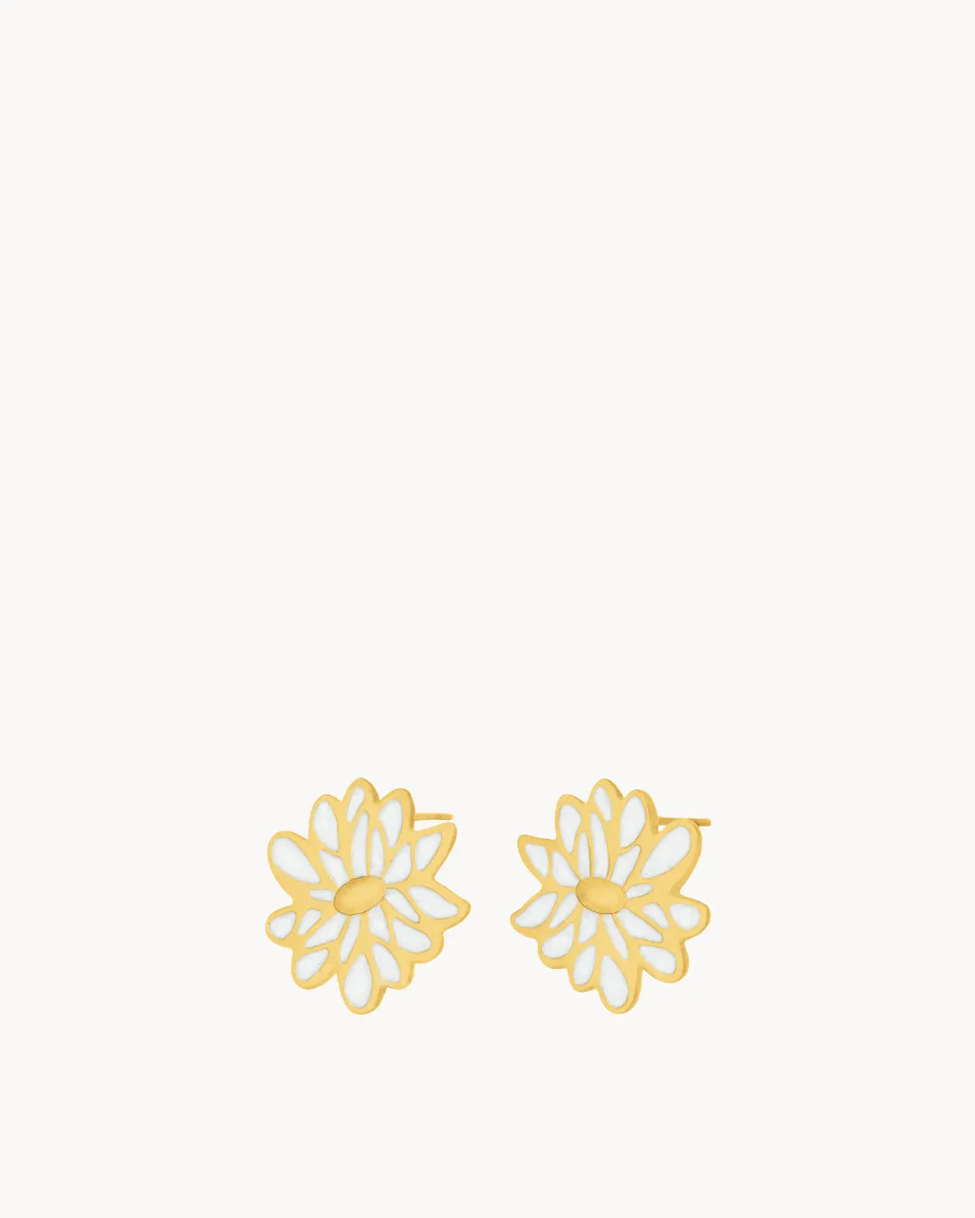 April Birth Flower Studs, Daisy
