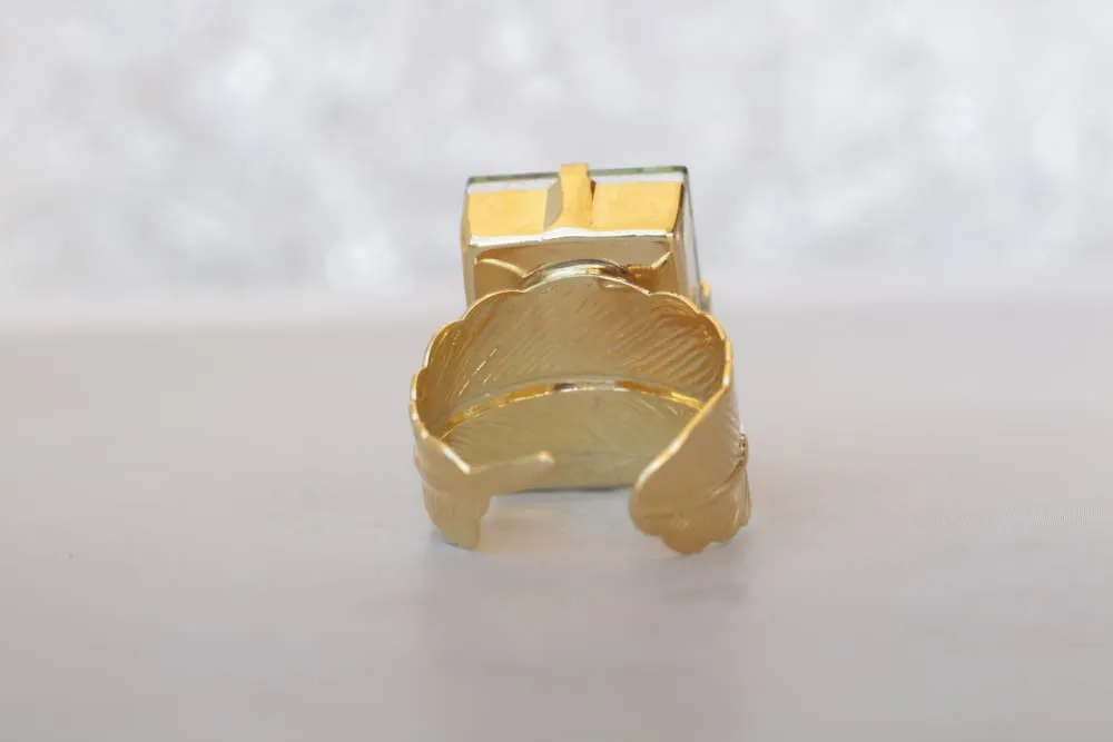 CHAMPAGNE COCKTAIL RING