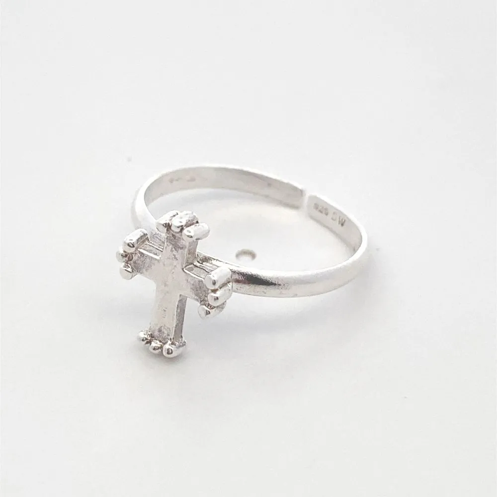 Cross Design Ring R5463