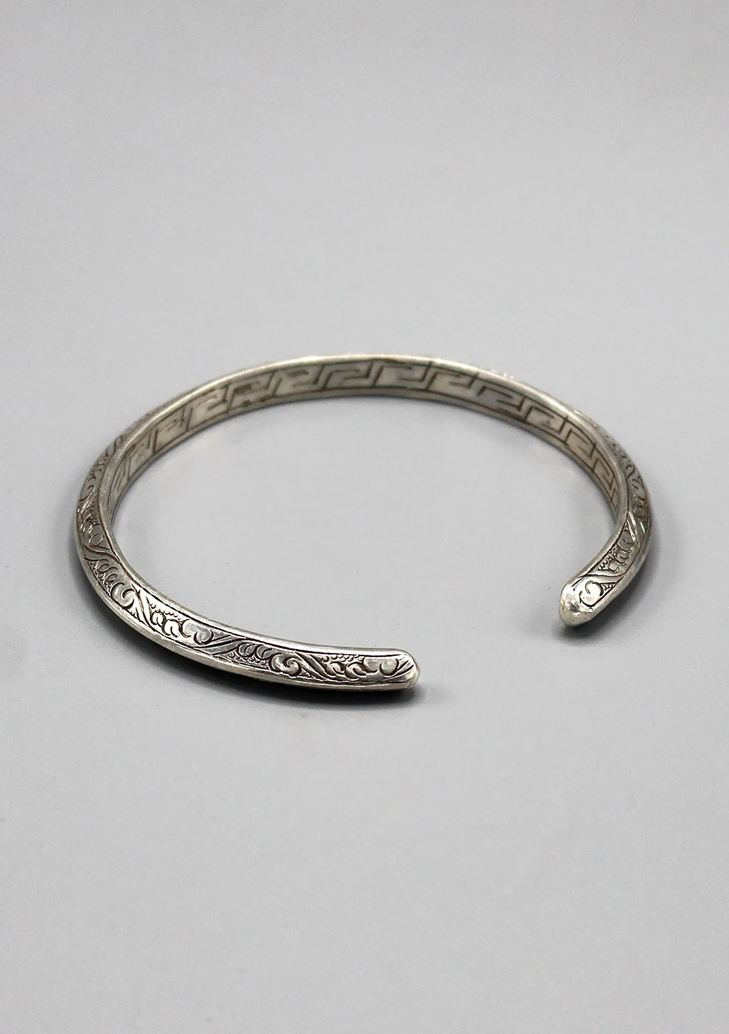 Fine Carving Sterling Silver Bracelet