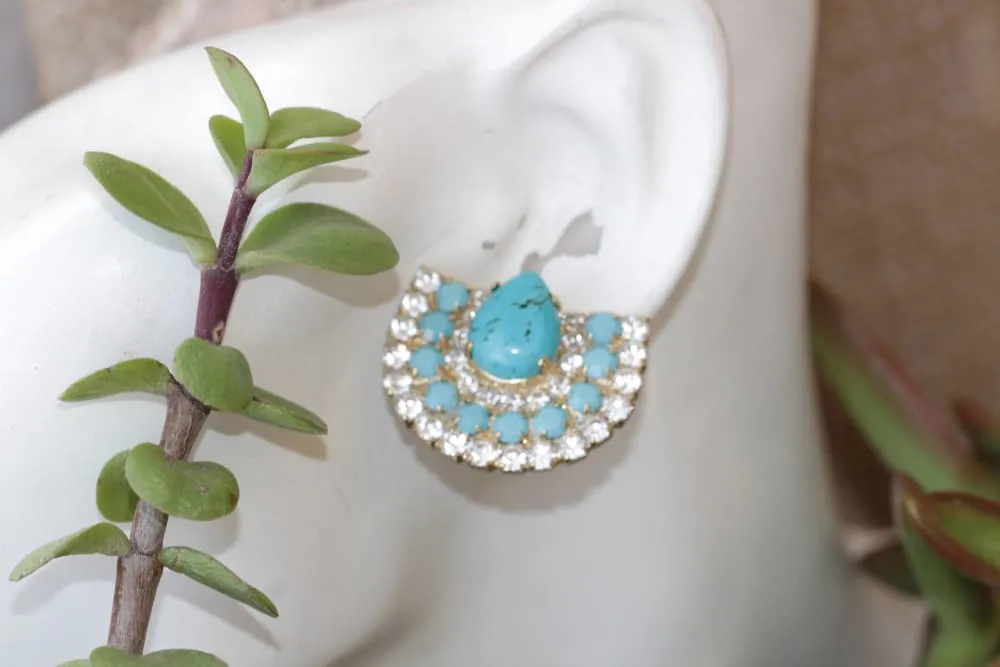 OPAL STUDS