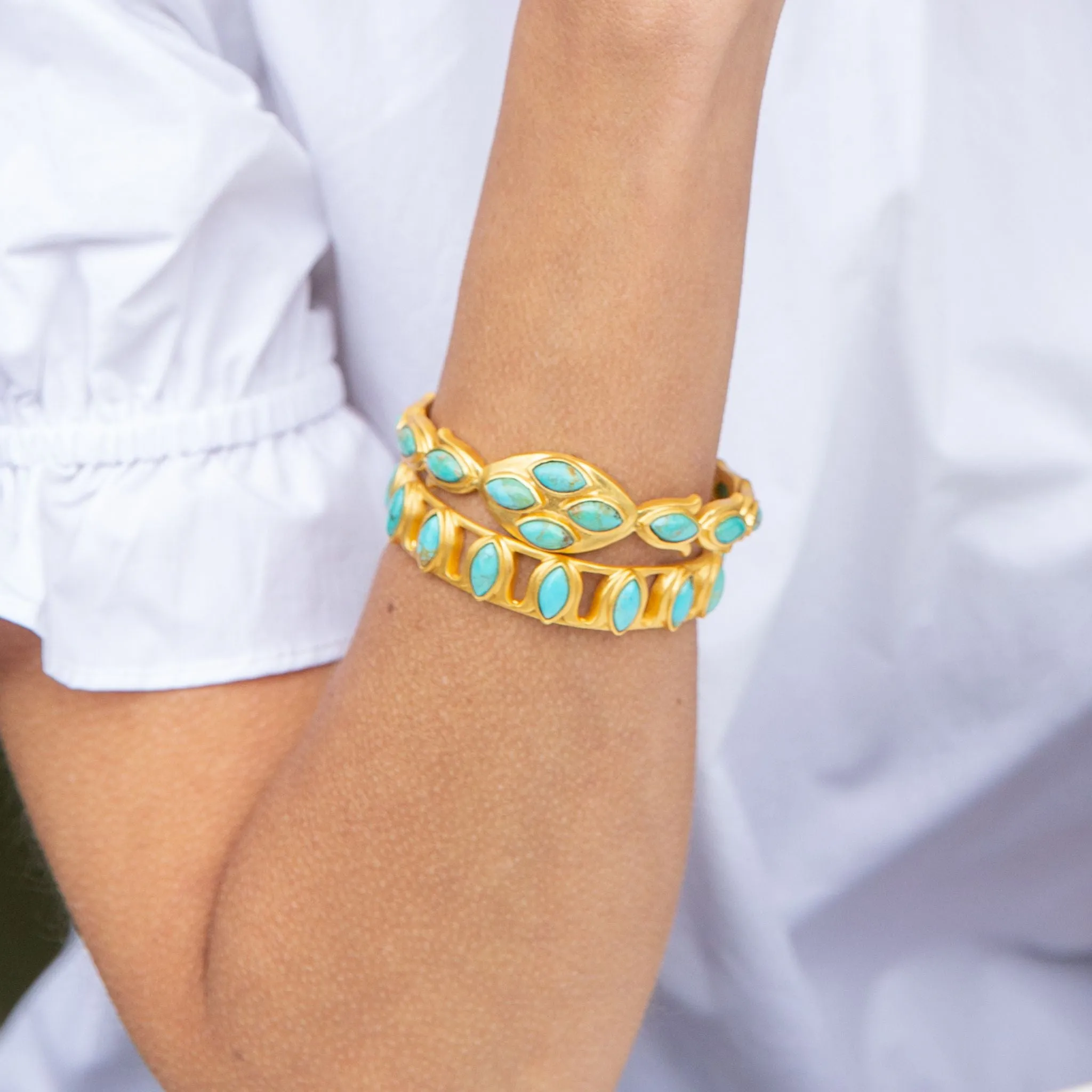 Petals Cuff - Turquoise