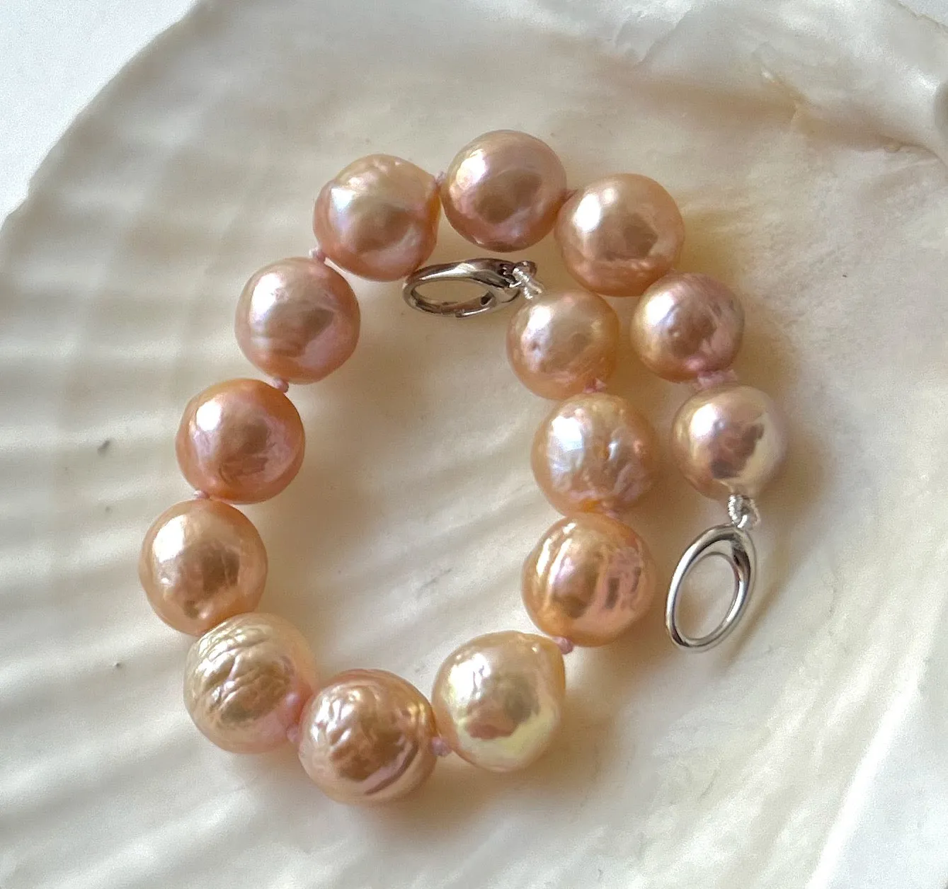 PINK APRICOT SPRING JAPAN KASUMI PEARL BAROQUE BRACELET