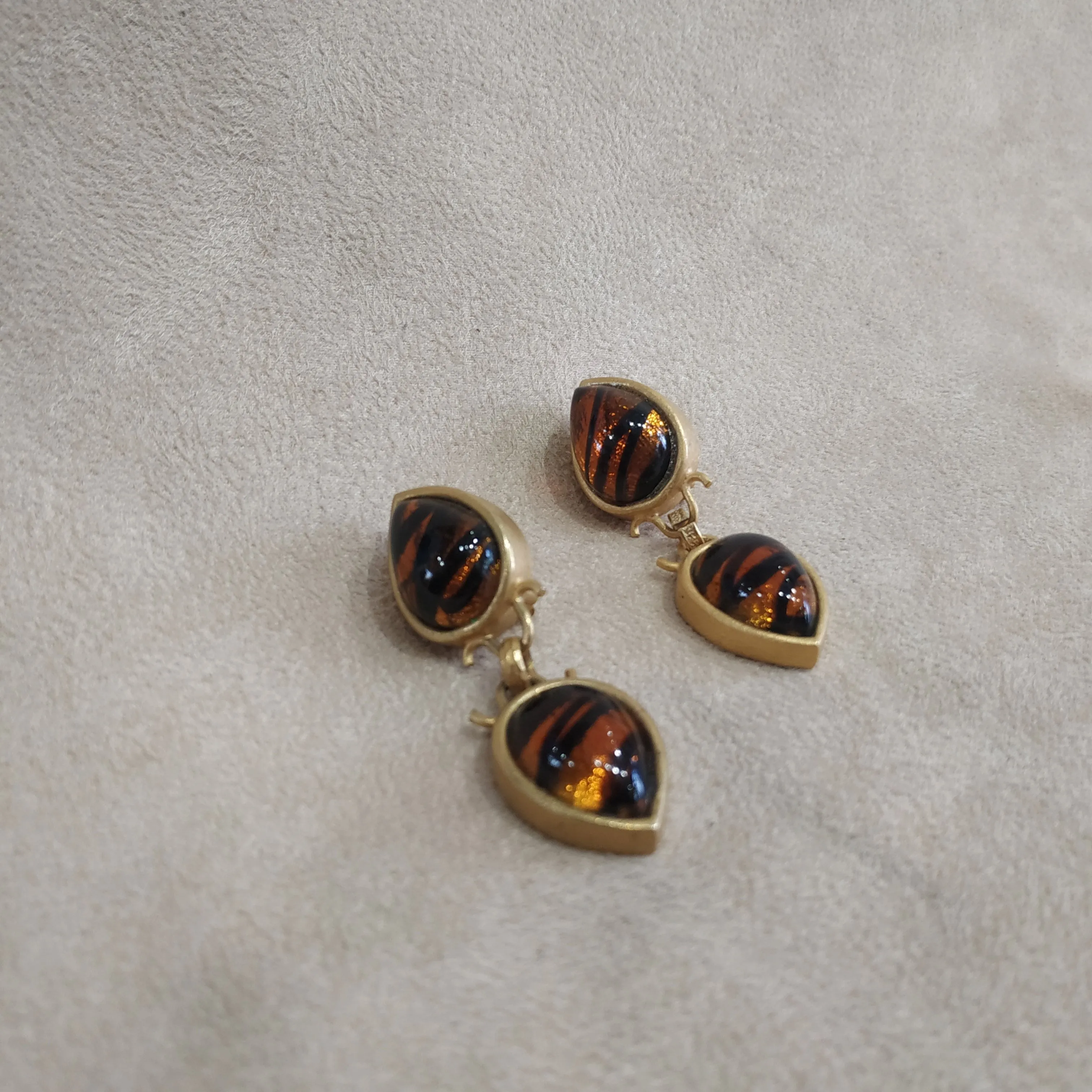 Rima Ariss Amber  Foil Glass Clip On Drop earrings