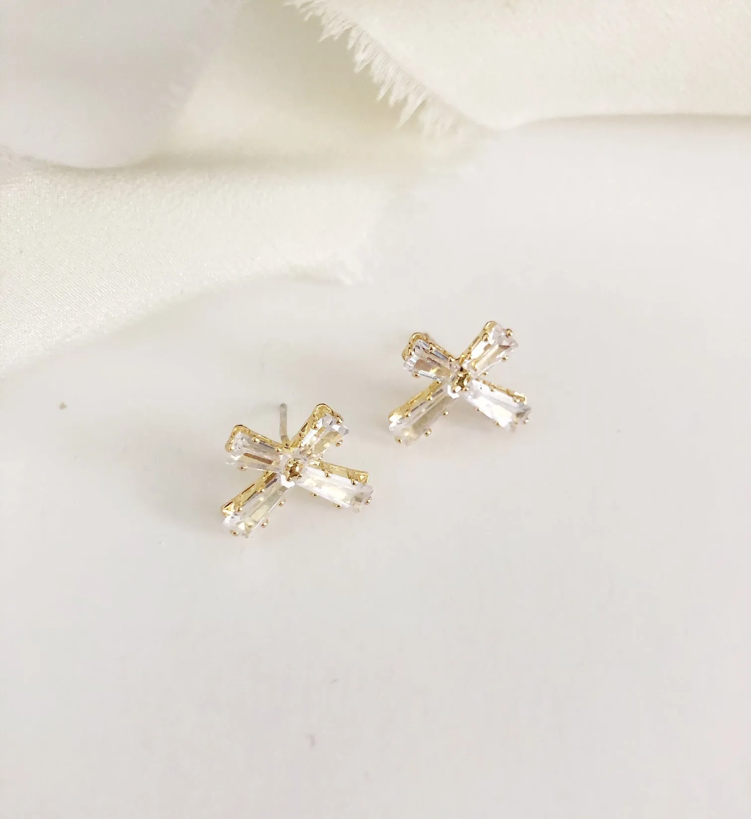 Samantha Diamond Stud Wedding Earrings