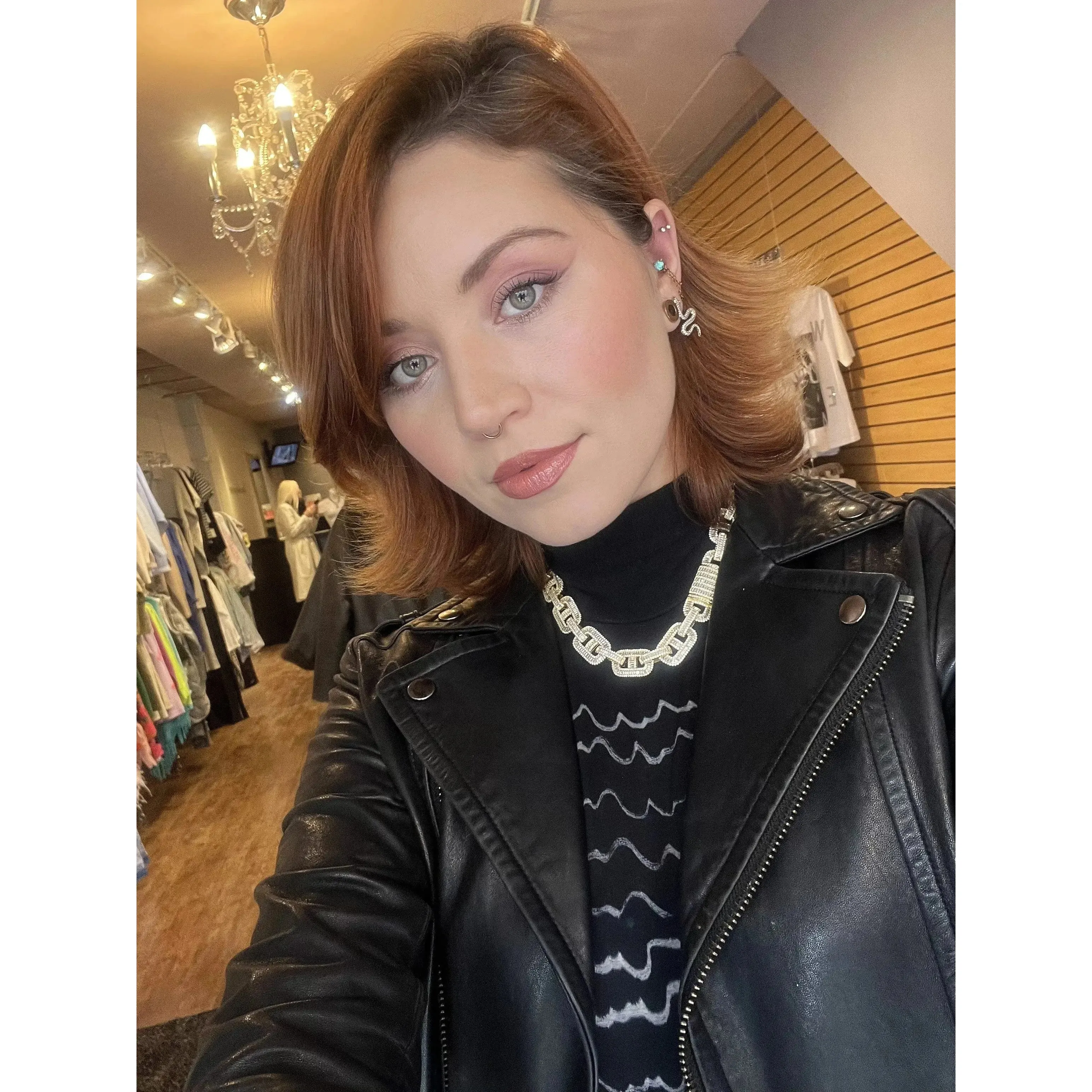 Strike A Pose - Rose Gold