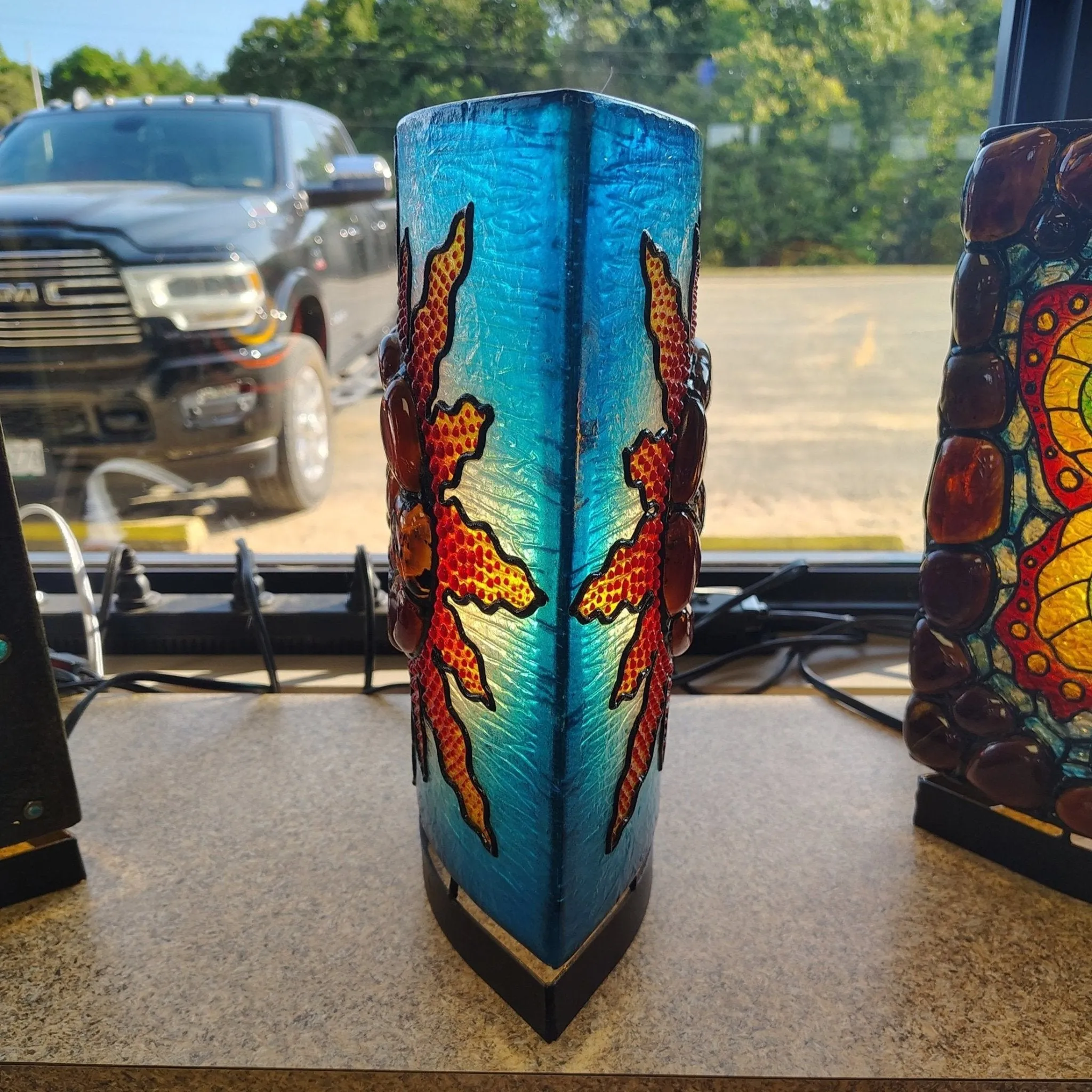 Sumatra Amber Sunflower And Blue Resin Table Lamp