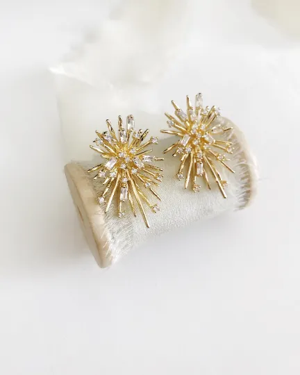 Yanna Gold Statement Stud Wedding Earrings